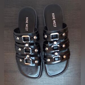 Nine West Black Strappy Studded Lug Sole Slide Sandals Size 7.5 NWOT